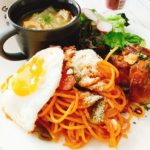 定番の味付けで目玉焼きがそそる！ナポリタンのワンプレート【献立紹介】