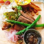 おしゃれ盛り付けで目もお腹も嬉しい!ステーキワンプレート【献立紹介】