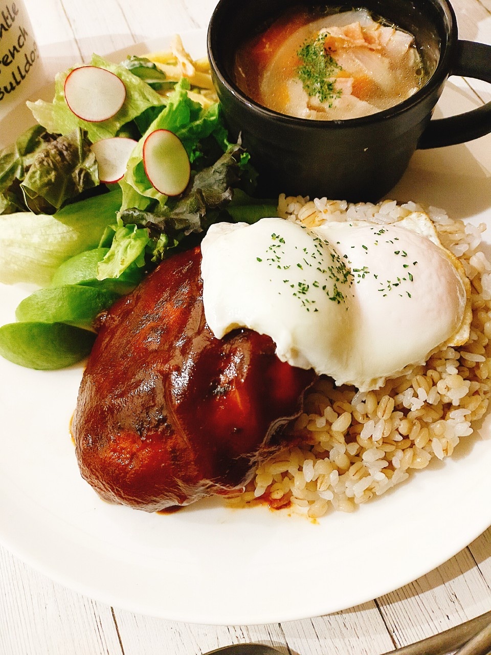 美味しいけど目玉焼き失敗した！！ハンバーグロコモコ風ワンプレート【献立紹介】