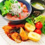 お刺身で簡単盛り付け!海鮮2色丼ワンプレート【献立紹介】